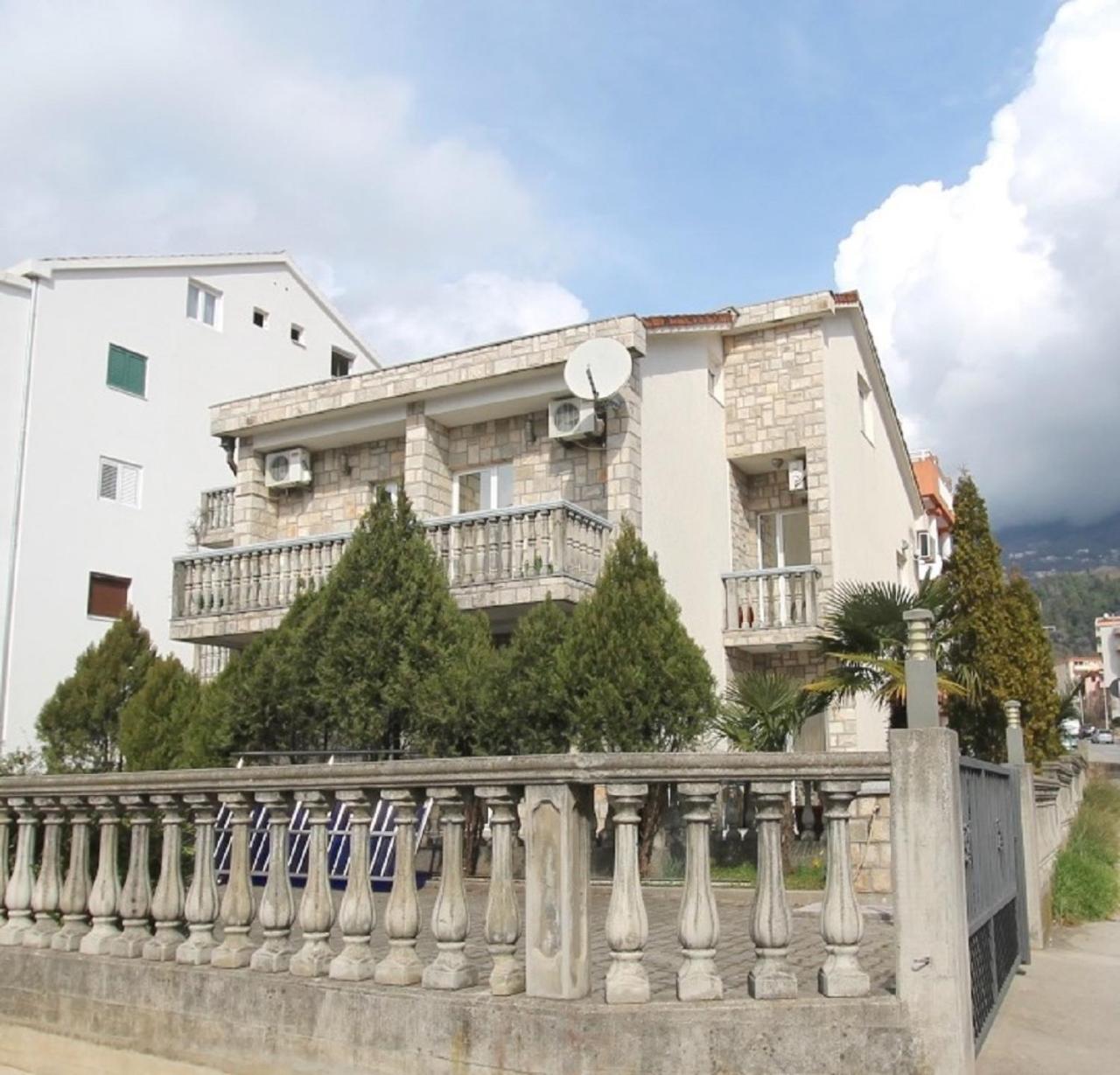 Guest House Heart Of Budva Zewnętrze zdjęcie
